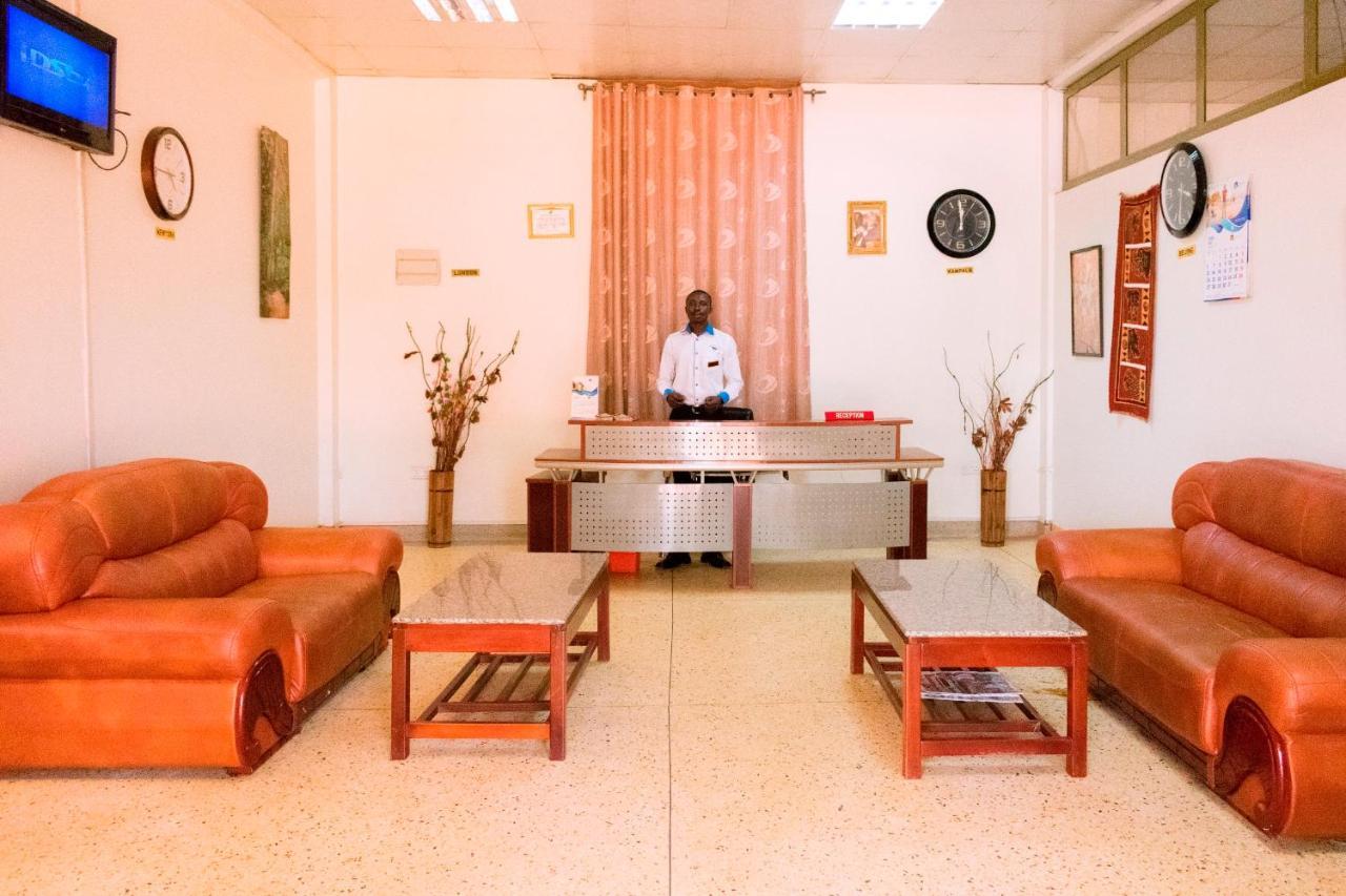 Kahondo Buffalo Hotel Makerere Exterior foto